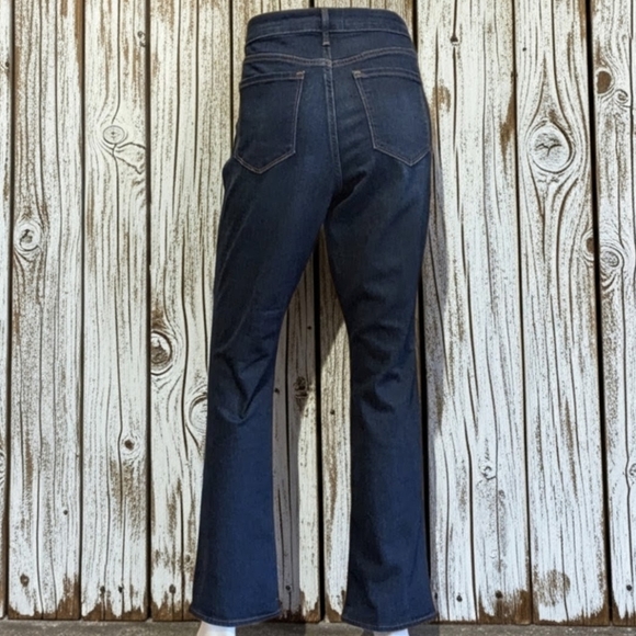 NWOT Old Navy Black Straight Leg Jeans - Picture 3 of 8